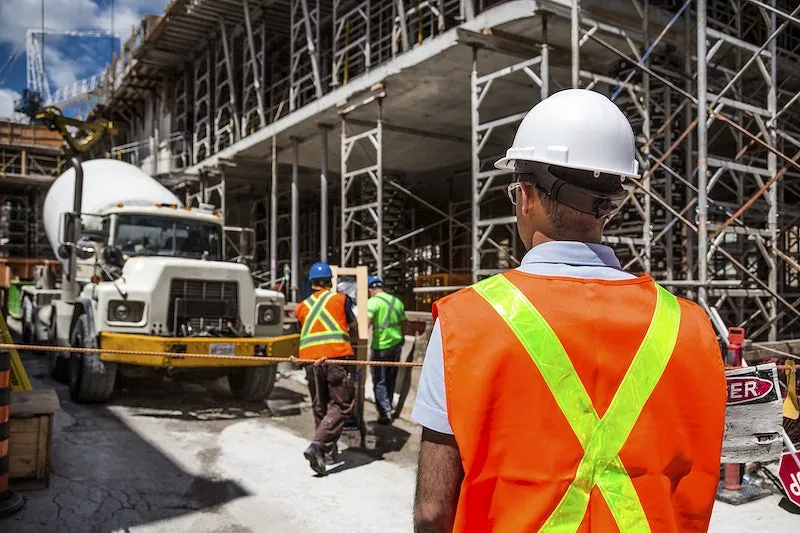 How Do Construction Contracts Work?